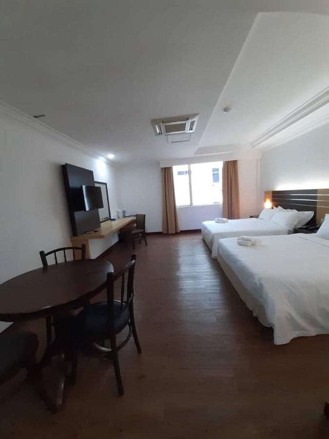 Sara Hotel Лабуан Екстер'єр фото