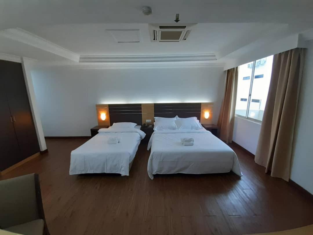 Sara Hotel Лабуан Екстер'єр фото